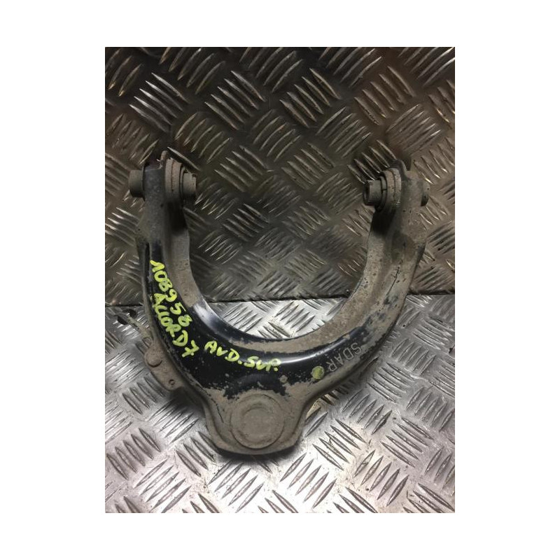 Bras de suspension superieur avant droit HONDA ACCORD 7 PHASE 2 BREAK d’occasion