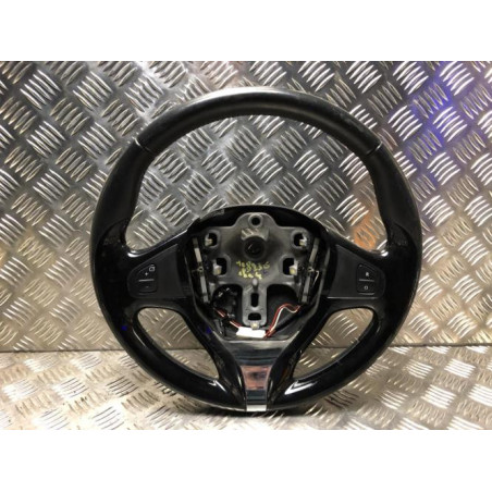 Volant RENAULT CLIO 4 PHASE 1 BREAK d’occasion