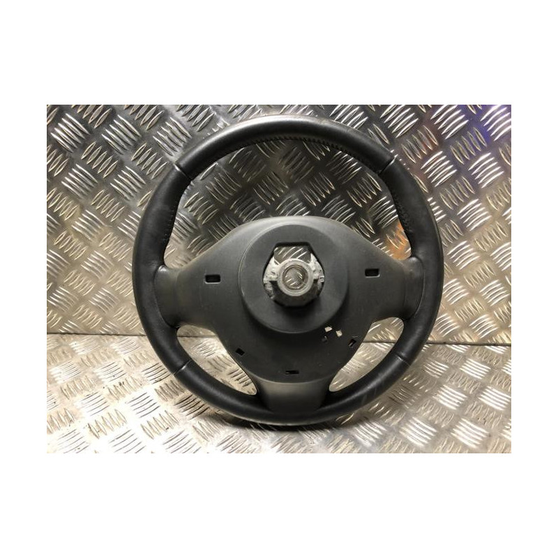 Volant RENAULT CLIO 4 PHASE 1 BREAK d’occasion