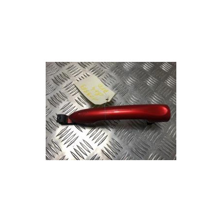 Poignee porte avant droit RENAULT CLIO 4 PHASE 1 d’occasion