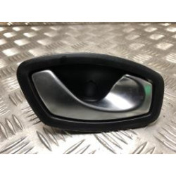 Poignee interieur avant droit RENAULT CLIO 4 PHASE 1 d’occasion