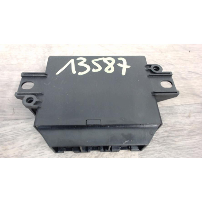 Boitier d'aide au stationnement AUDI A3 2 PHASE 1 d’occasion