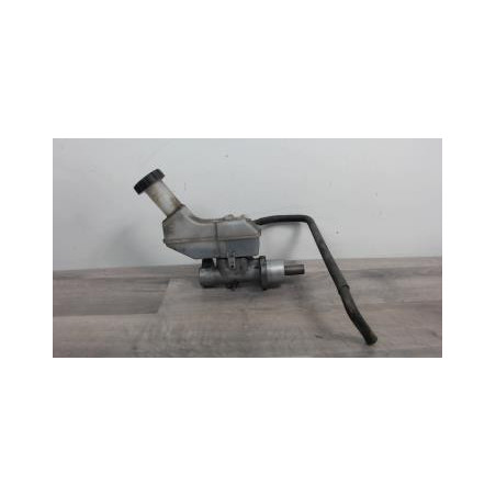 Maitre cylindre (freinage) RENAULT CLIO 3 PHASE 2 d’occasion