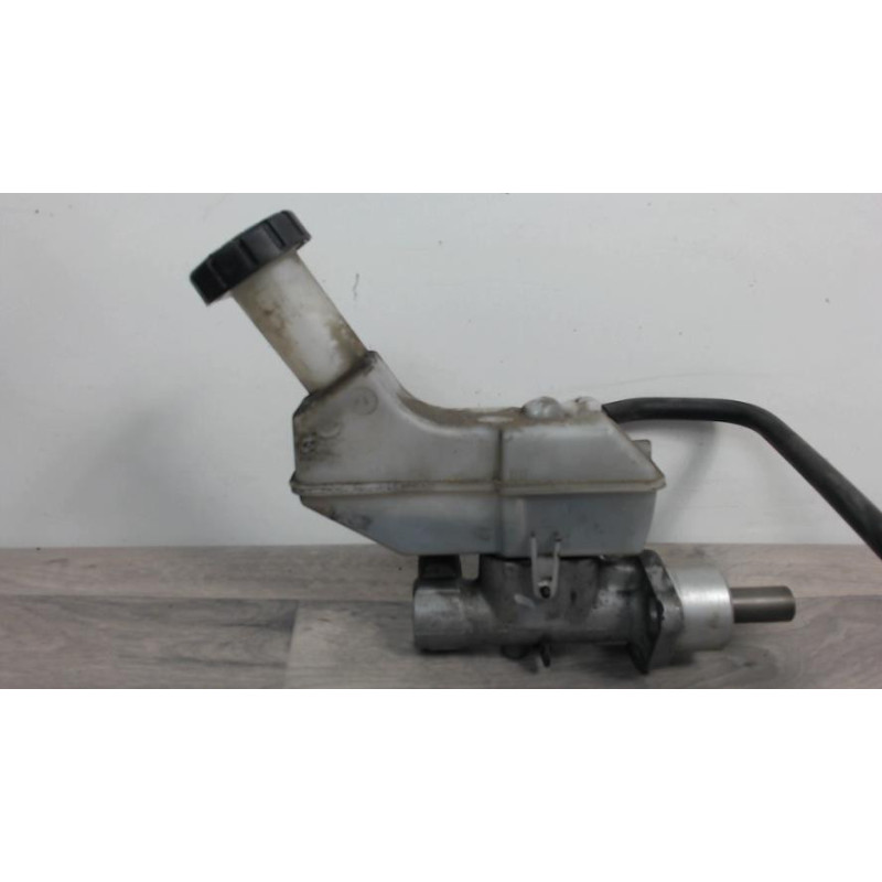 Maitre cylindre (freinage) RENAULT CLIO 3 PHASE 2 d’occasion