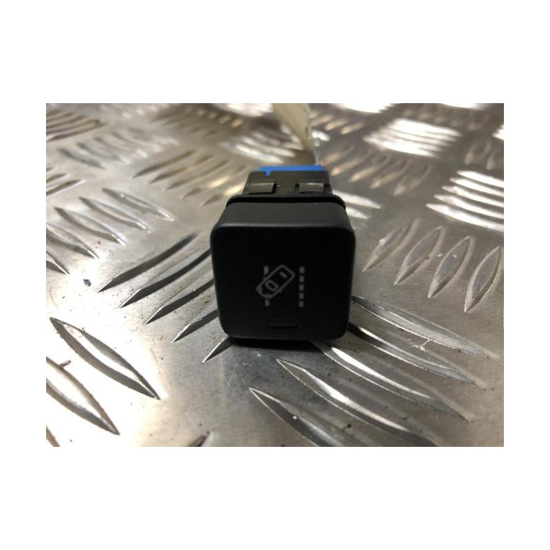 Bouton/Interrupteur CITROEN C3 3 PHASE 1 d’occasion