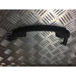 Poignee porte avant droit FORD KA 2 PHASE 2 d’occasion