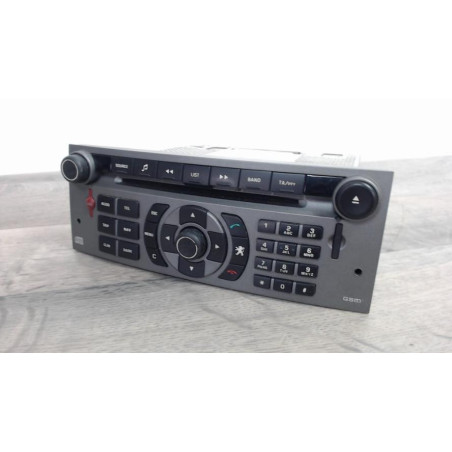 Autoradio d'origine PEUGEOT 407 PHASE 1 d’occasion