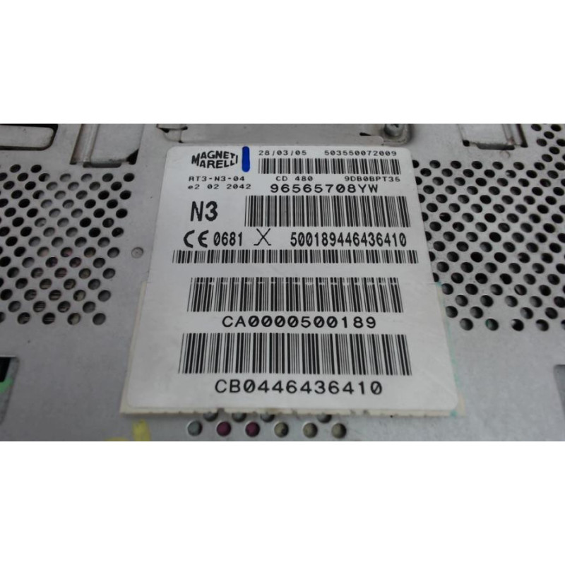 Autoradio d'origine PEUGEOT 407 PHASE 1 d’occasion