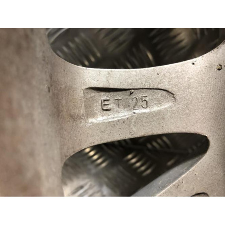 Jante PEUGEOT  d’occasion