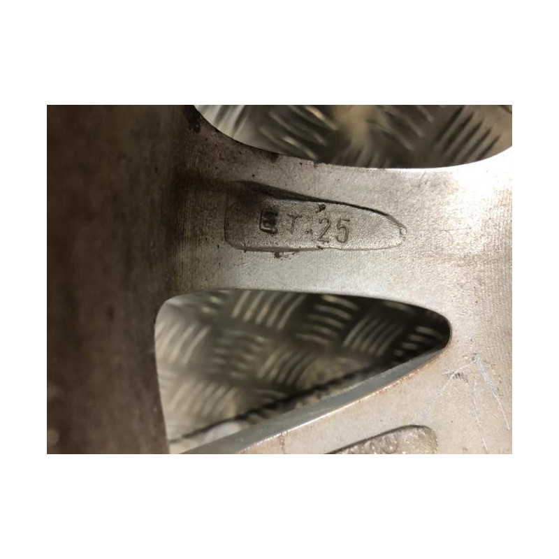 Jante PEUGEOT  d’occasion