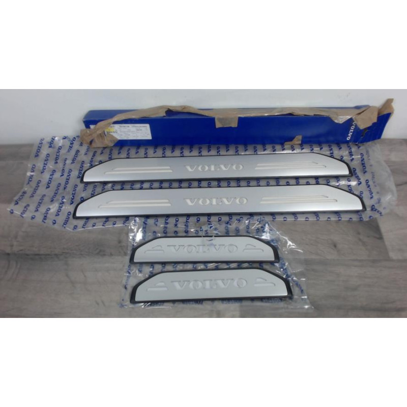 Marche pieds VOLVO XC 60 1 PHASE 1 d’occasion