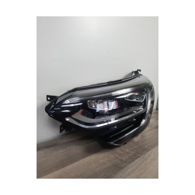 Optique avant principal gauche (feux)(phare) RENAULT MEGANE 4 PHASE 1 d’occasion