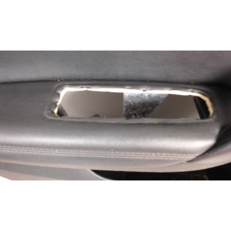 Panneau de porte avant gauche RENAULT MEGANE 4 PHASE 1 d’occasion