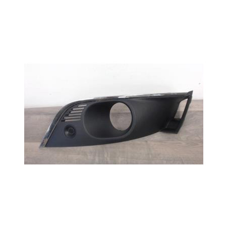 Enjoliveur anti brouillard RENAULT MEGANE 4 PHASE 1 d’occasion