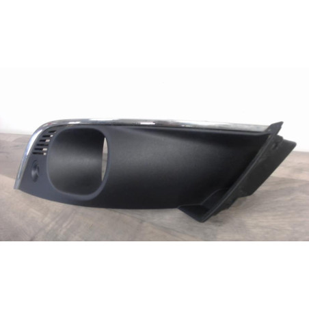 Enjoliveur anti brouillard RENAULT MEGANE 4 PHASE 1 d’occasion