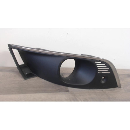 Enjoliveur anti brouillard RENAULT MEGANE 4 PHASE 1 d’occasion