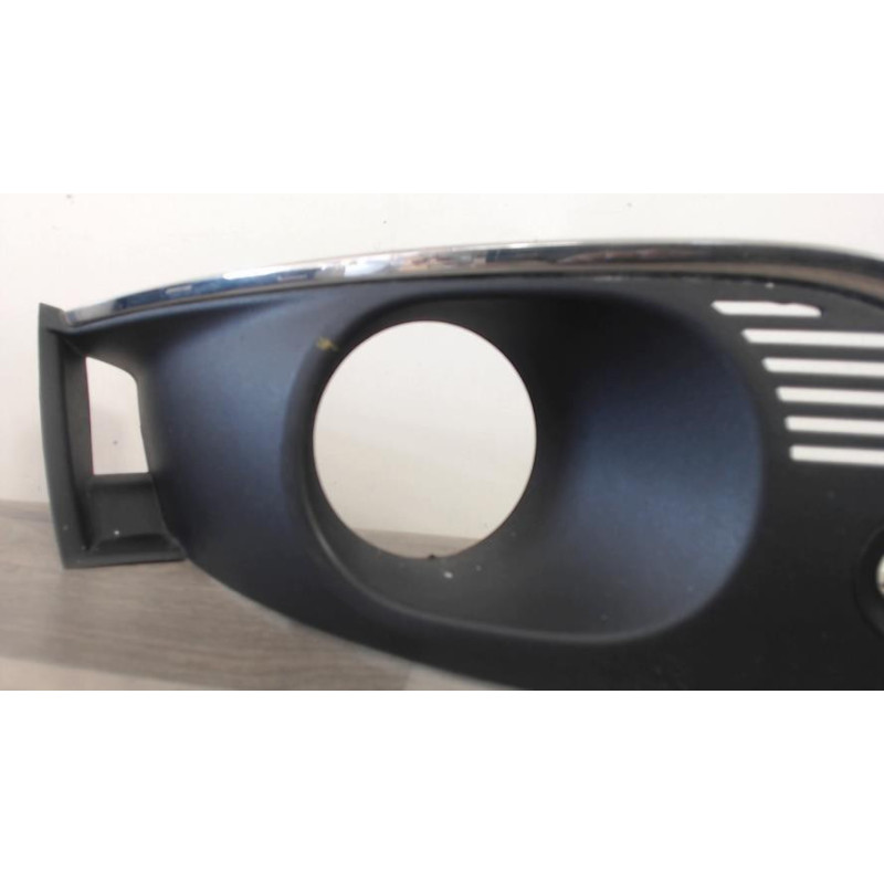 Enjoliveur anti brouillard RENAULT MEGANE 4 PHASE 1 d’occasion