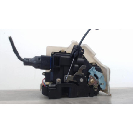 Serrure avant droit VOLKSWAGEN GOLF 5 d’occasion