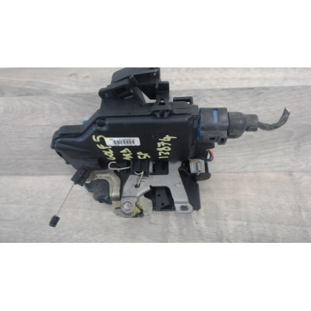 Serrure arriere droit VOLKSWAGEN GOLF 5 d’occasion