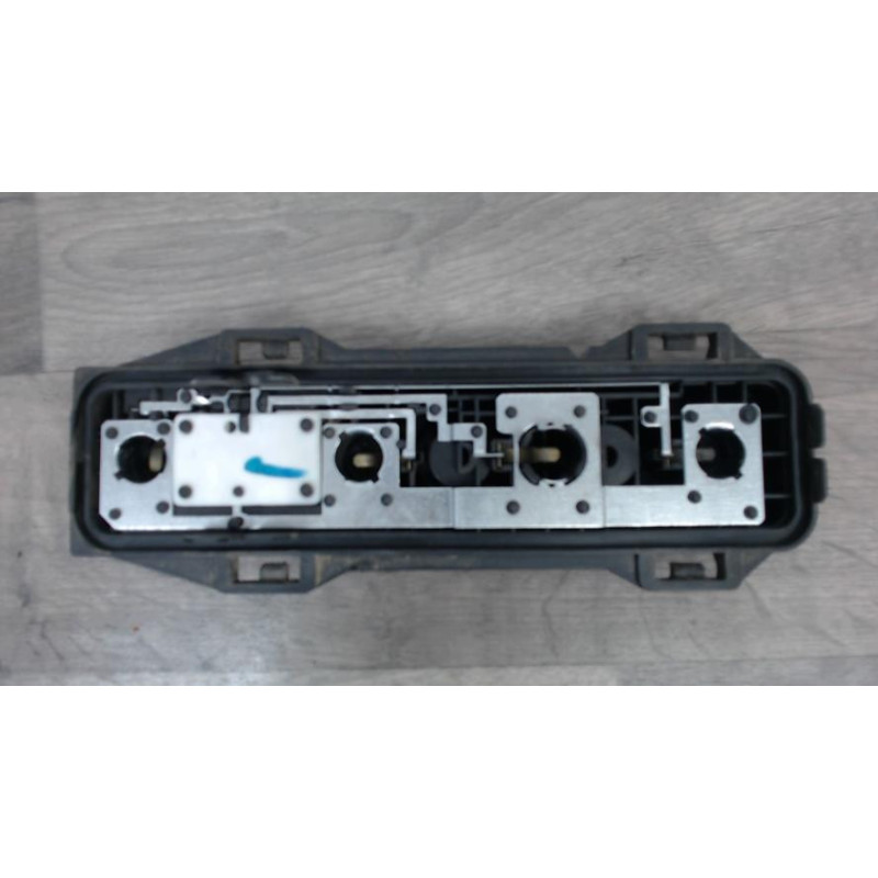 Platine feu arriere droit PEUGEOT 307 PHASE 1 BREAK d’occasion