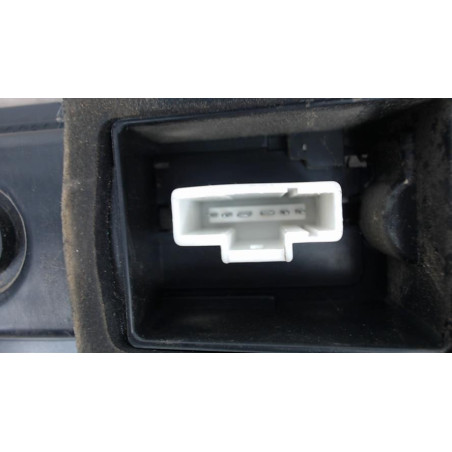 Platine feu arriere droit PEUGEOT 307 PHASE 1 BREAK d’occasion