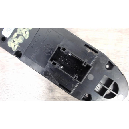 Interrupteur de leve vitre avant gauche BMW SERIE 3 E90 PHASE 1 d’occasion