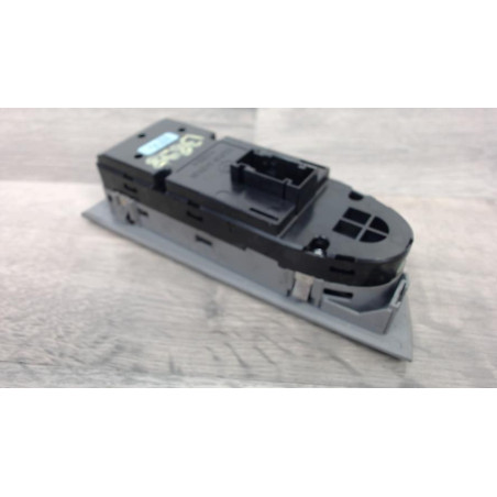 Interrupteur de leve vitre avant gauche BMW SERIE 3 E90 PHASE 1 d’occasion