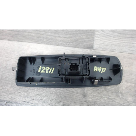 Interrupteur de leve vitre avant droit RENAULT LAGUNA 3 PHASE 1 BREAK d’occasion