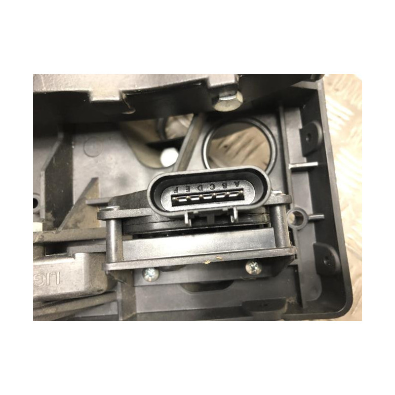 Pedalier LIGIER PROFESSIONAL M.GO 0.5 DCI RéVOLUTION d’occasion