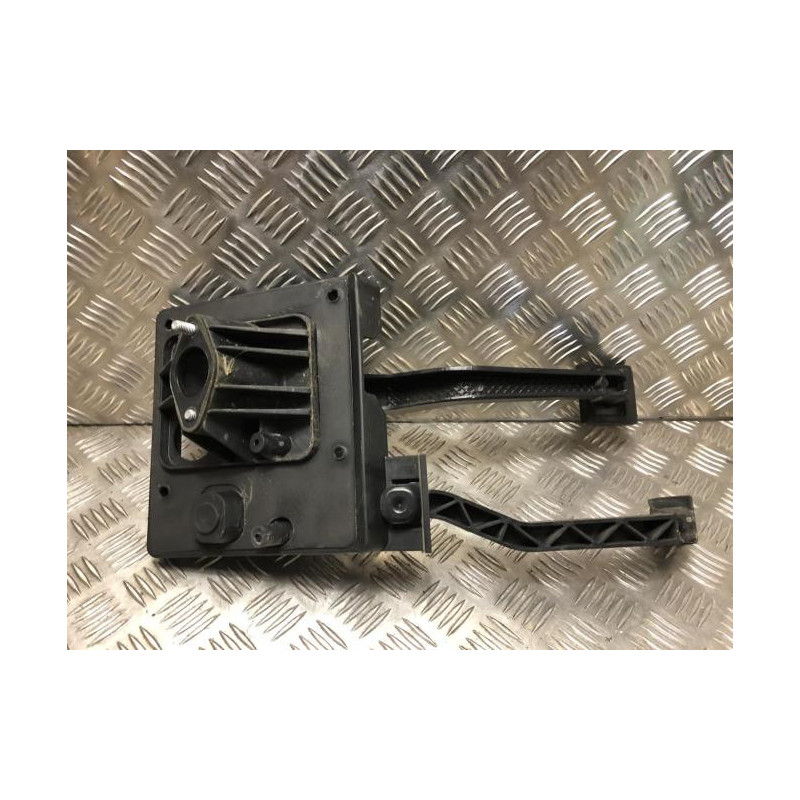 Pedalier LIGIER PROFESSIONAL M.GO 0.5 DCI RéVOLUTION d’occasion
