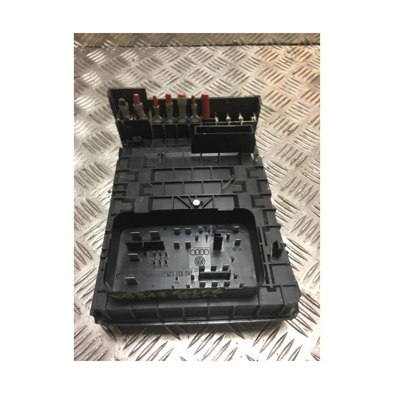 Boitier servitude moteur (BSM) VOLKSWAGEN GOLF 6 d’occasion
