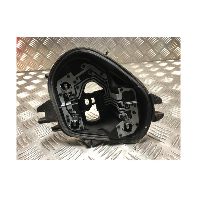 Platine feu arriere gauche PEUGEOT 208 1 PHASE 1 d’occasion