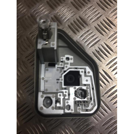 Platine feu arriere droit PEUGEOT 208 2 d’occasion