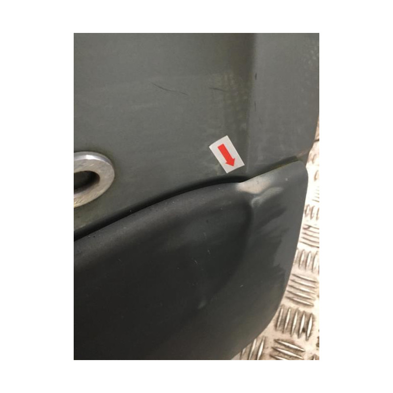 Porte de coffre droit RENAULT KANGOO 1 PHASE 1 d’occasion
