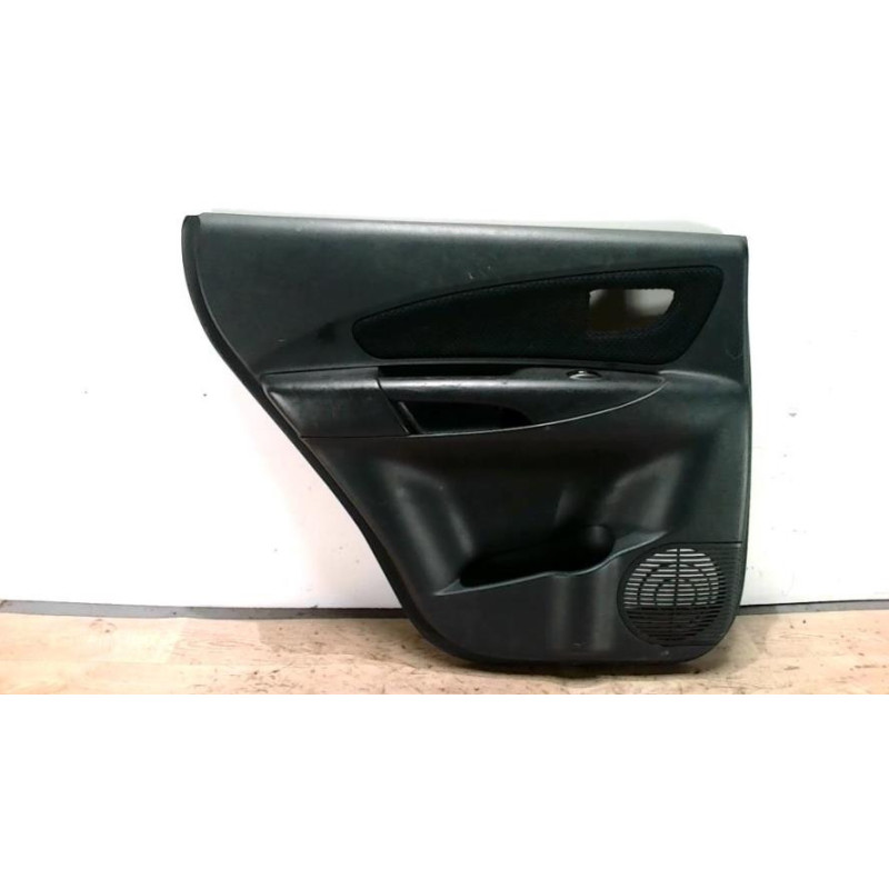 Panneau de porte arriere gauche HYUNDAI TUCSON 1 d’occasion