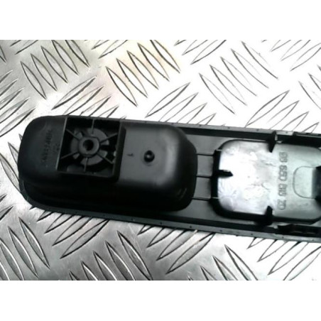 Interrupteur de leve vitre avant droit PEUGEOT 3008 1 PHASE 1 d’occasion