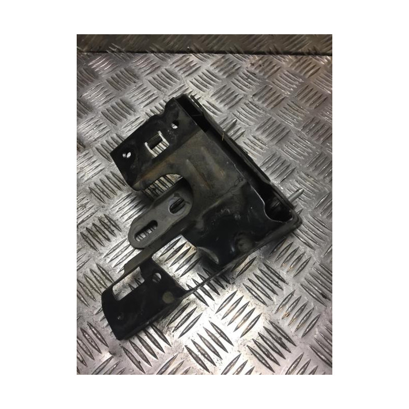 Support moteur gauche CITROEN C3 3 PHASE 1 d’occasion