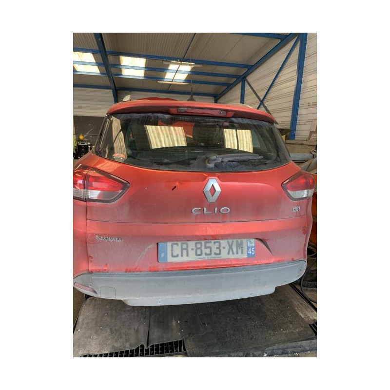 Pare choc arriere RENAULT CLIO 4 PHASE 1 BREAK d’occasion