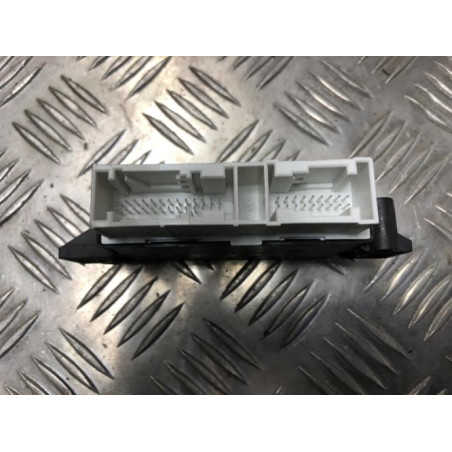 Boitier d'aide au stationnement PEUGEOT 208 2 d’occasion