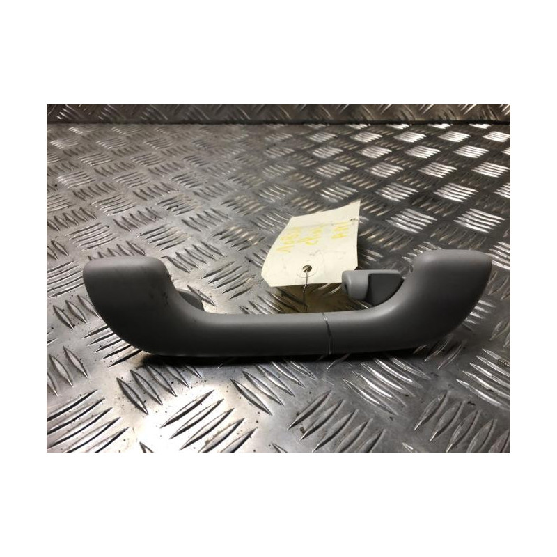 Poignee de maintien arriere gauche RENAULT CLIO 4 PHASE 1 BREAK d’occasion