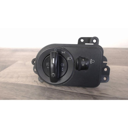 Commande de phare FORD FIESTA 5 PHASE 1 d’occasion