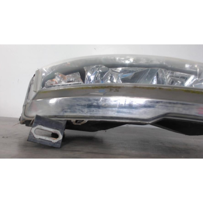 Optique avant principal droit (feux)(phare) FIAT STILO d’occasion