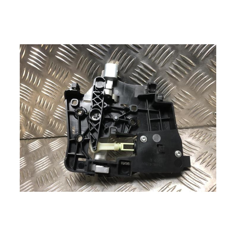 Poignee interieur avant droit PEUGEOT 1007 d’occasion