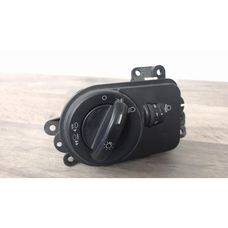 Commande de phare FORD FIESTA 5 PHASE 1 d’occasion