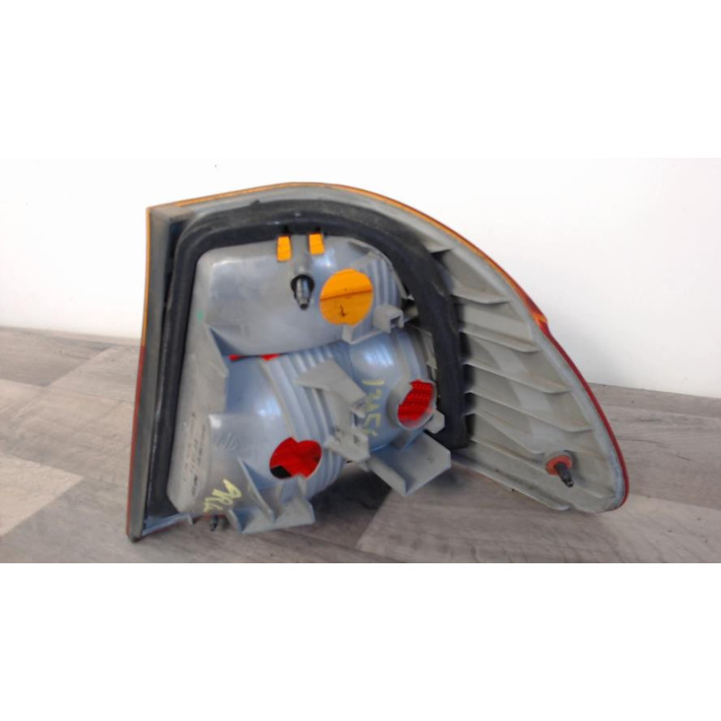 Feu arriere principal gauche (feux) BMW SERIE 3 E46 PHASE 1 d’occasion