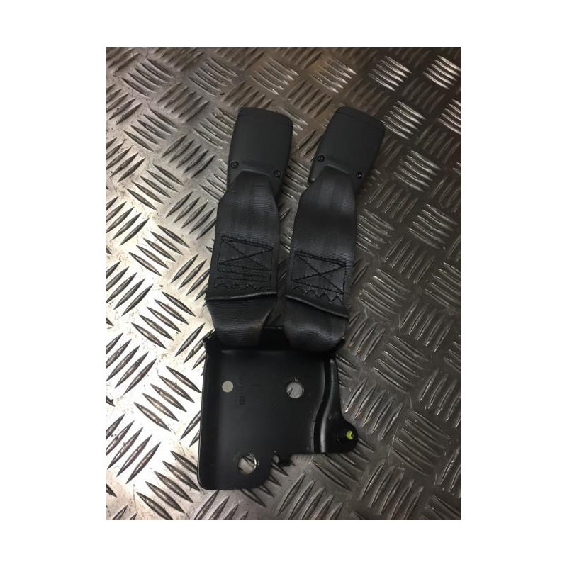 Attache ceinture arriere gauche HONDA CR-V 1 d’occasion