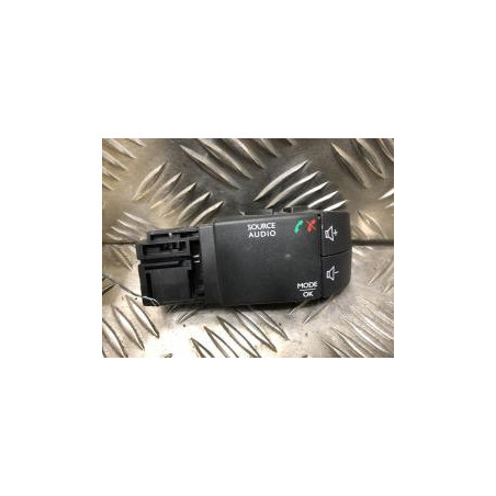 Commande autoradio RENAULT CAPTUR 1 PHASE 2 d’occasion