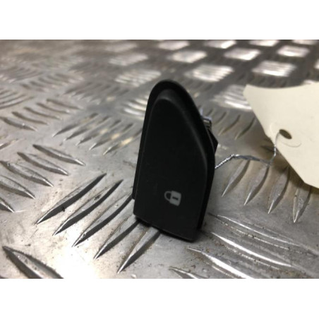 Bouton/Interrupteur RENAULT CAPTUR 1 PHASE 2 d’occasion
