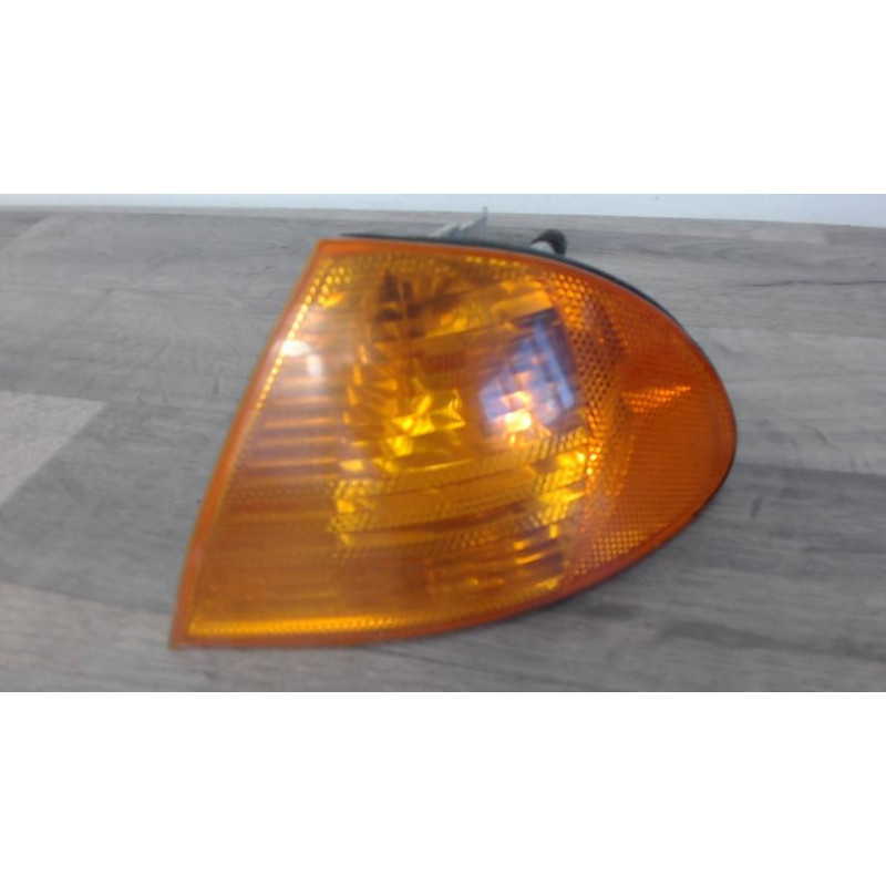 Optique avant secondaire gauche (feux)(clignotant) BMW SERIE 3 E46 PHASE 1 d’occasion