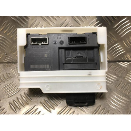 Lecteur de carte (neiman) RENAULT CAPTUR 1 PHASE 2 d’occasion